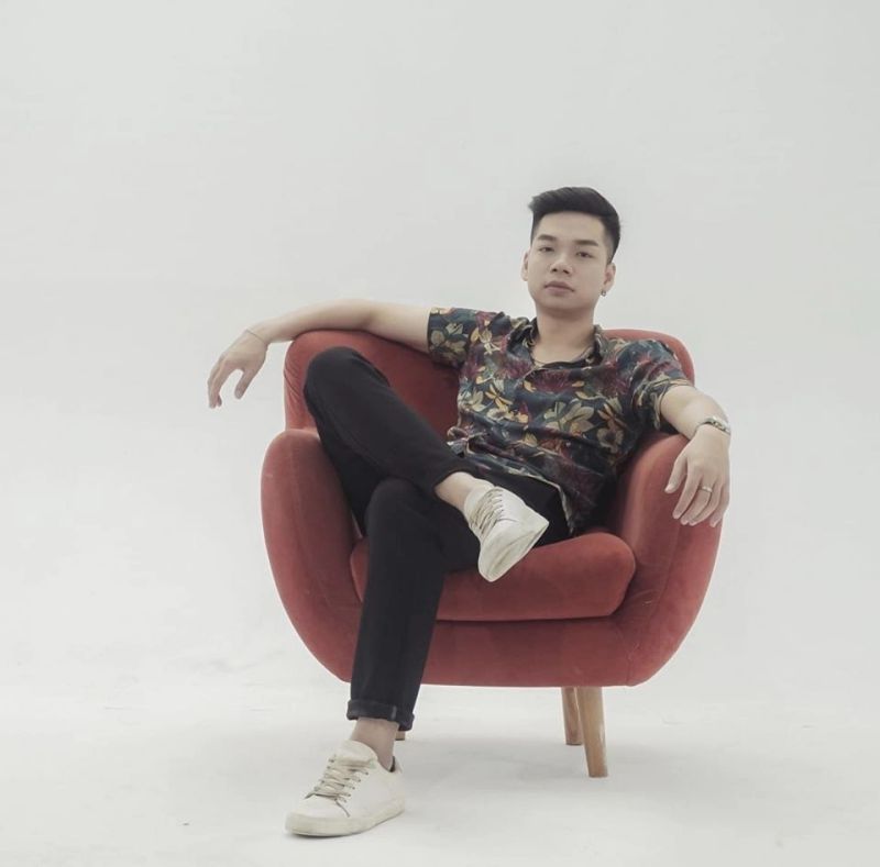 BLV Mai Anh Tài đang nổi lên trong cộng đồng bóng đá hiện nay BLV Mai Anh Tài đang nổi lên trong cộng đồng bóng đá hiện nay