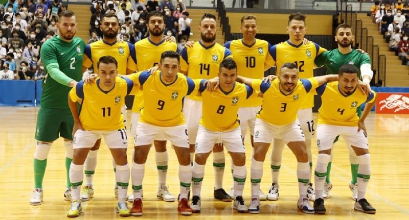 Futsal là gì? Các cầu thủ thi đấu Futsal Futsal là gì? Các cầu thủ thi đấu Futsal