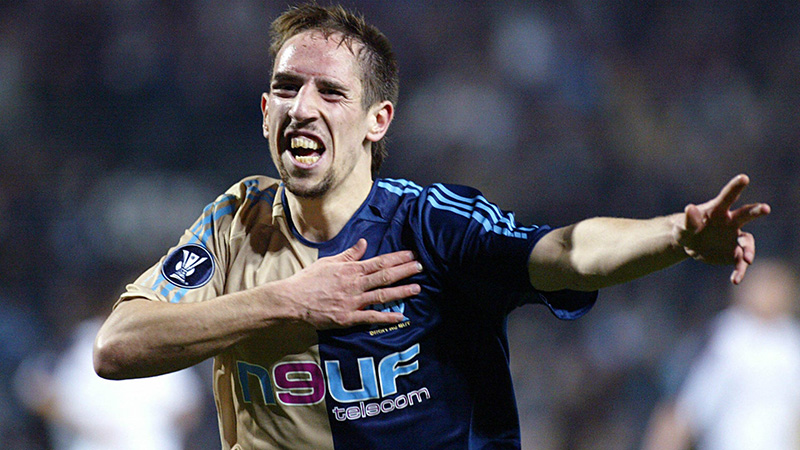 Ribery gặp khó khăn trong con đường bóng đá Ribery gặp khó khăn trong con đường bóng đá