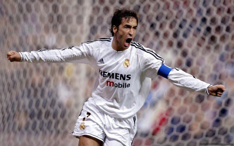 Huyền thoại Real Madrid Raul Gonzalez Huyền thoại Real Madrid Raul Gonzalez