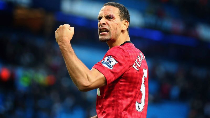 Rio Ferdinand được coi là 1 trong những hậu vệ MU xuất sắc nhất lịch sử đội bóng Rio Ferdinand được coi là 1 trong những hậu vệ MU xuất sắc nhất lịch sử đội bóng